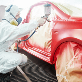 professionnel en raccord peinture voiture